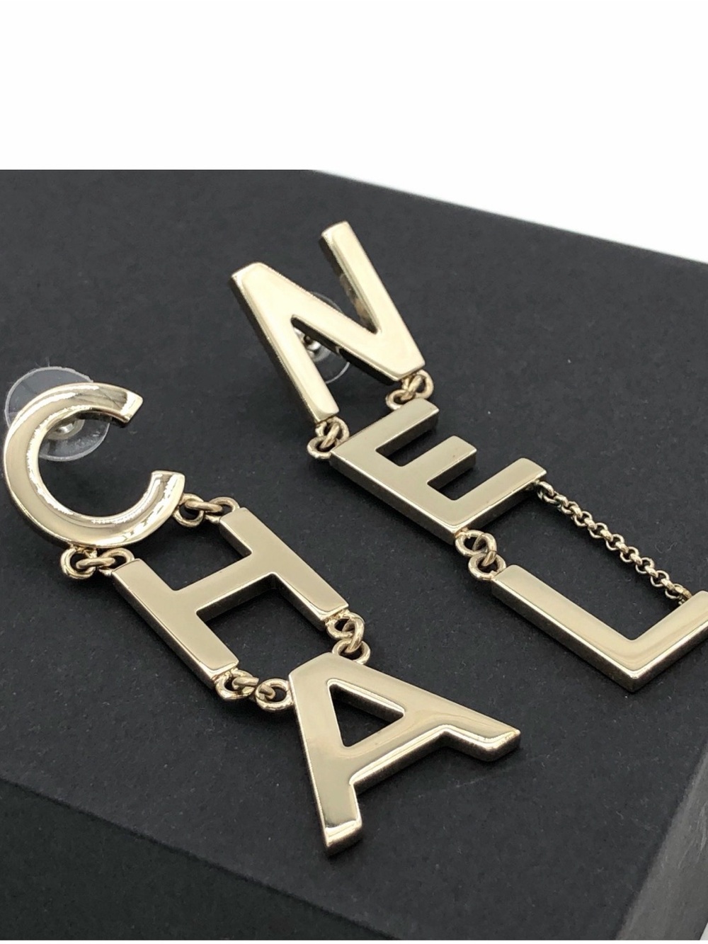 CHANEL Gold-Tone Drop Letter CHANEL Earrings